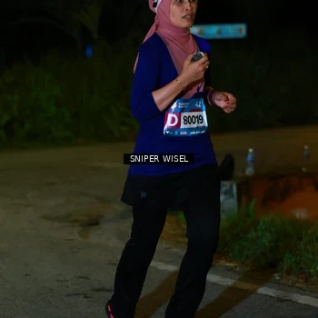 Runner Photo 8439839