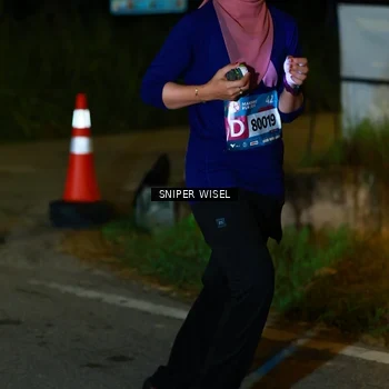 Runner Photo 8439844
