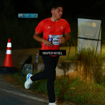 Runner Photo 8439849