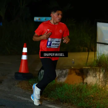 Runner Photo 8439851