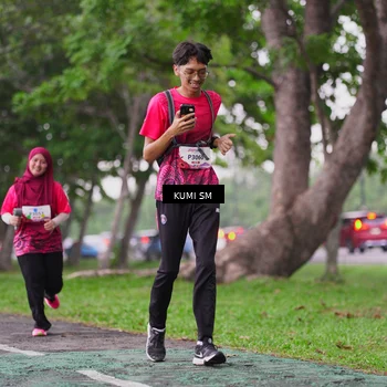 Runner Photo 8439858