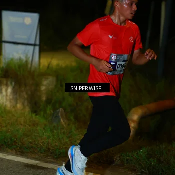 Runner Photo 8439861