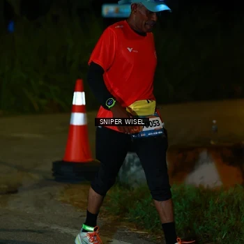 Runner Photo 8439876