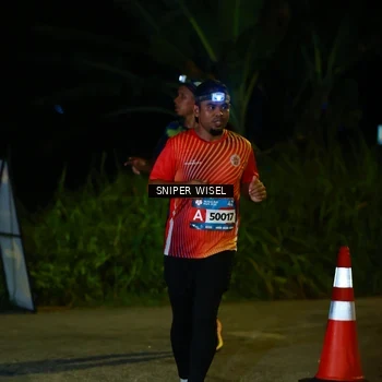 Runner Photo 8439877