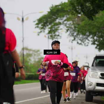 Runner Photo 8439888