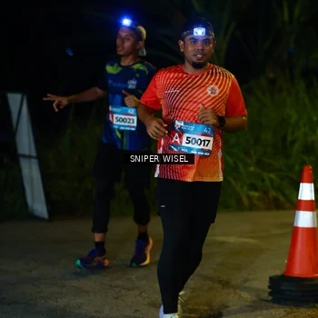 Runner Photo 8439890