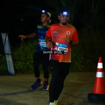 Runner Photo 8439891