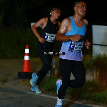 Runner Photo 8439905