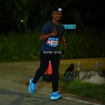Runner Photo 8439909