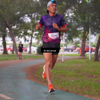 Runner Photo 8439920