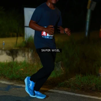 Runner Photo 8439925