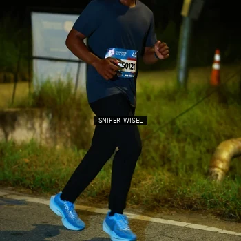 Runner Photo 8439930