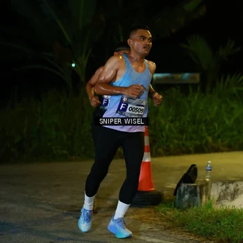 Runner Photo 8439931