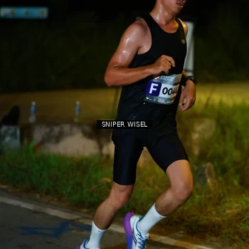 Runner Photo 8439943