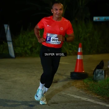 Runner Photo 8439950