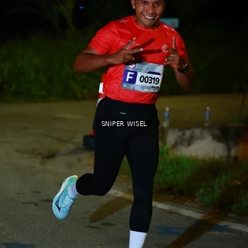 Runner Photo 8439954