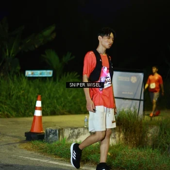 Runner Photo 8439975