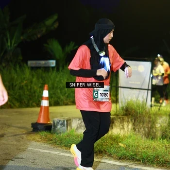 Runner Photo 8440001