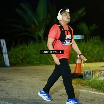 Runner Photo 8440013