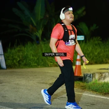 Runner Photo 8440017