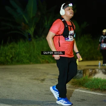 Runner Photo 8440019