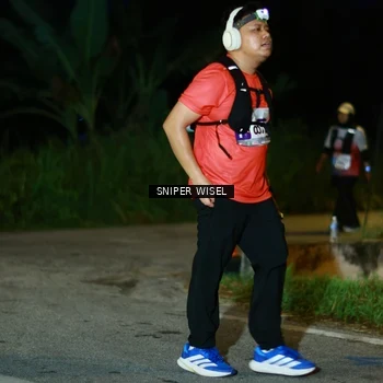 Runner Photo 8440024
