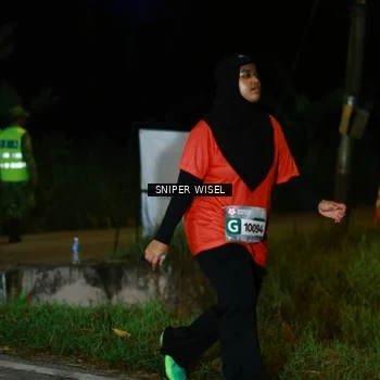 Runner Photo 8440044