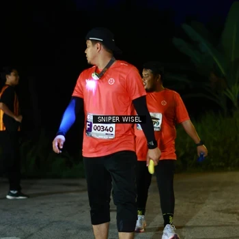 Runner Photo 8440046