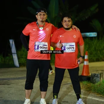 Runner Photo 8440057