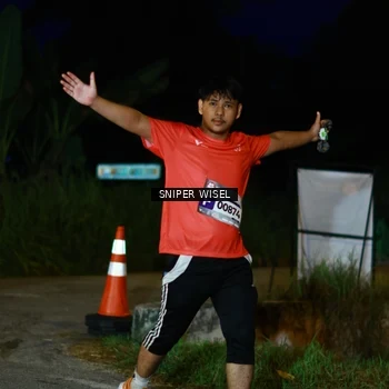 Runner Photo 8440064