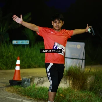 Runner Photo 8440070
