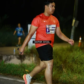 Runner Photo 8440078