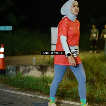 Runner Photo 8440102