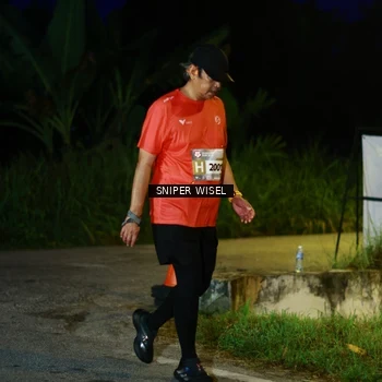 Runner Photo 8440122