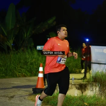 Runner Photo 8440140