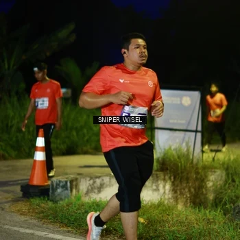 Runner Photo 8440142