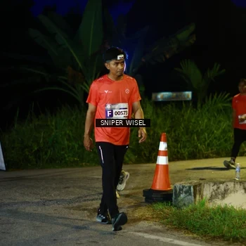 Runner Photo 8440153