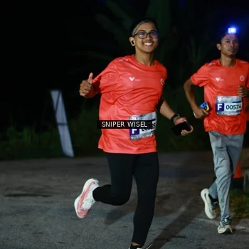 Runner Photo 8440164