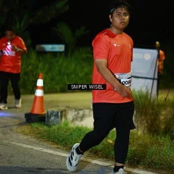 Runner Photo 8440182