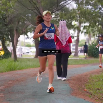 Runner Photo 8440188