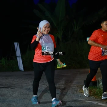 Runner Photo 8440211