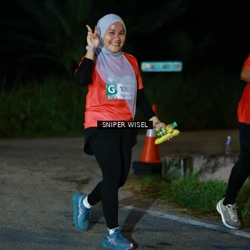 Runner Photo 8440222