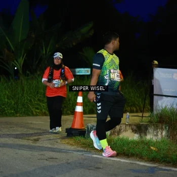 Runner Photo 8440229