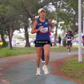 Runner Photo 8440243