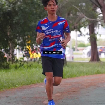 Runner Photo 8440245