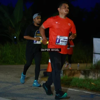 Runner Photo 8440248