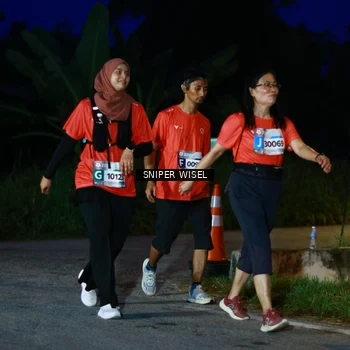 Runner Photo 8440269
