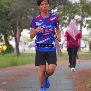 Runner Photo 8440280