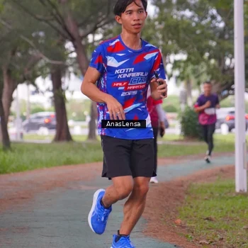 Runner Photo 8440287