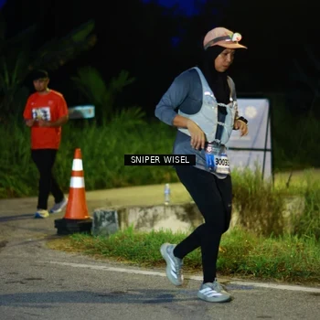 Runner Photo 8440308
